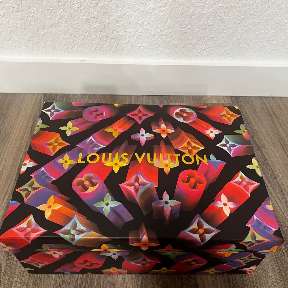 Louis Vuitton Men Loafers